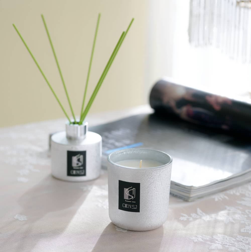 Special Craft Feather Hand Feel Electroplated Glass Scented Candle Fragrance Set